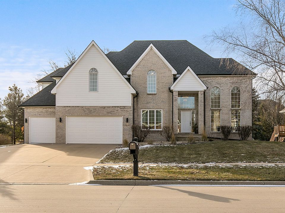 1st image of 5830 Coachlight Ct