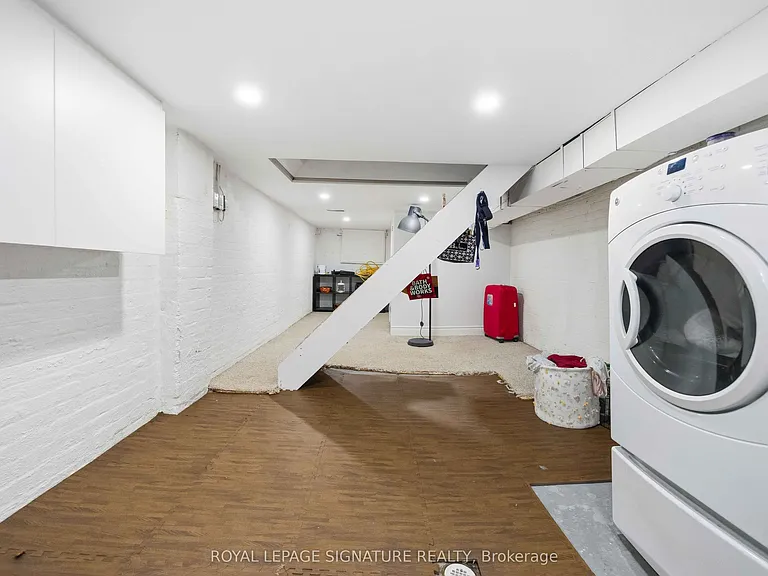 150 Elmer Ave — Photo 24