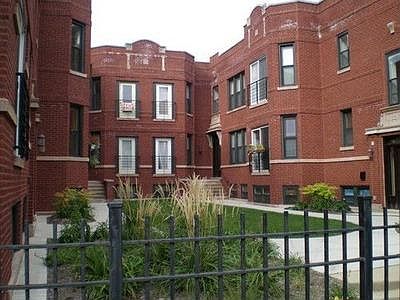 5th image of 3708 W Wrightwood Ave #3-B