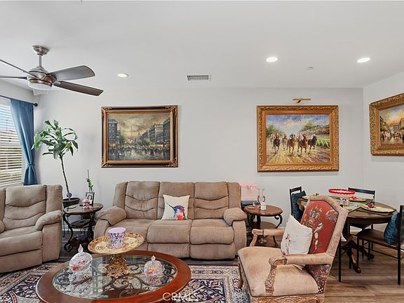 5th image of 4260 Powell Way #119