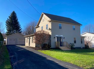 2904 McKee Rd, Erie, PA 16506