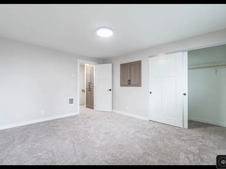 118 S 53rd St #14 — Photo 13