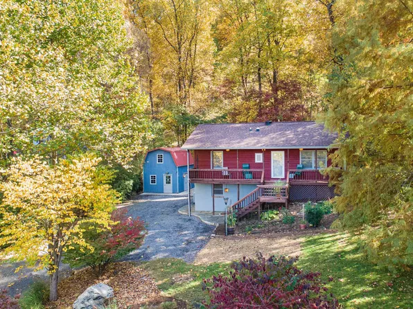 570 Lucke Way, Linden, VA 22642