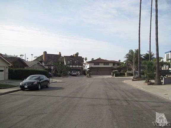 3rd image of 3063 Bayshore Ave #3065