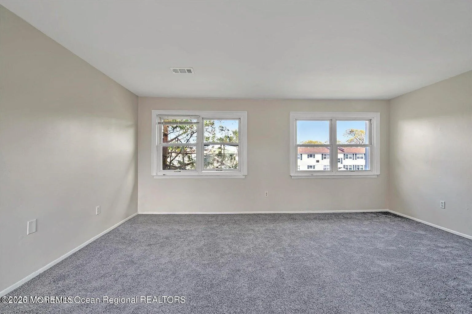 2 bed, 1014 sqft, $1,850 — Photo 3