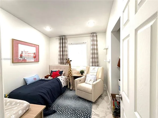 11020 SW 42nd Ter — Photo 16