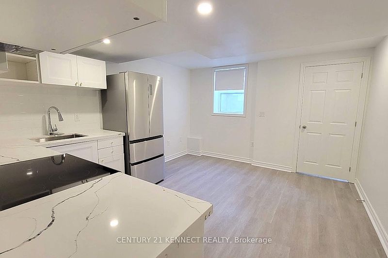 Ajax House for rent - 2 Bedrooms — photo 3