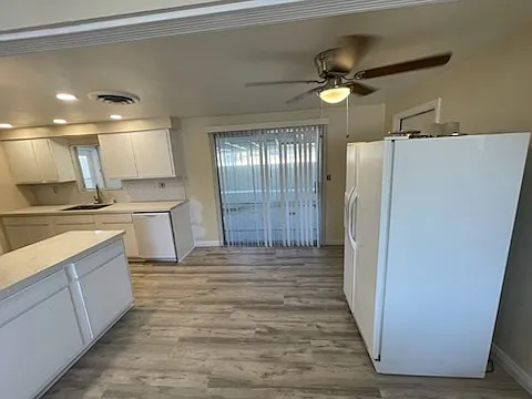 630 E California Ave — Photo 6