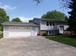 2035 7th Ave NE, Owatonna, MN 55060