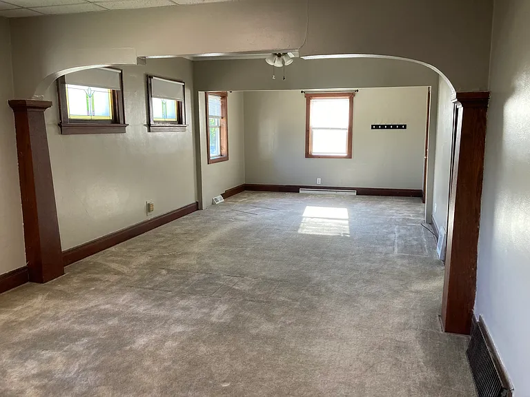 8951 Kettle Moraine Dr — Photo 4