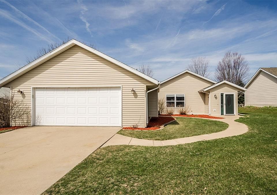 1st image of 511 Iris Ave