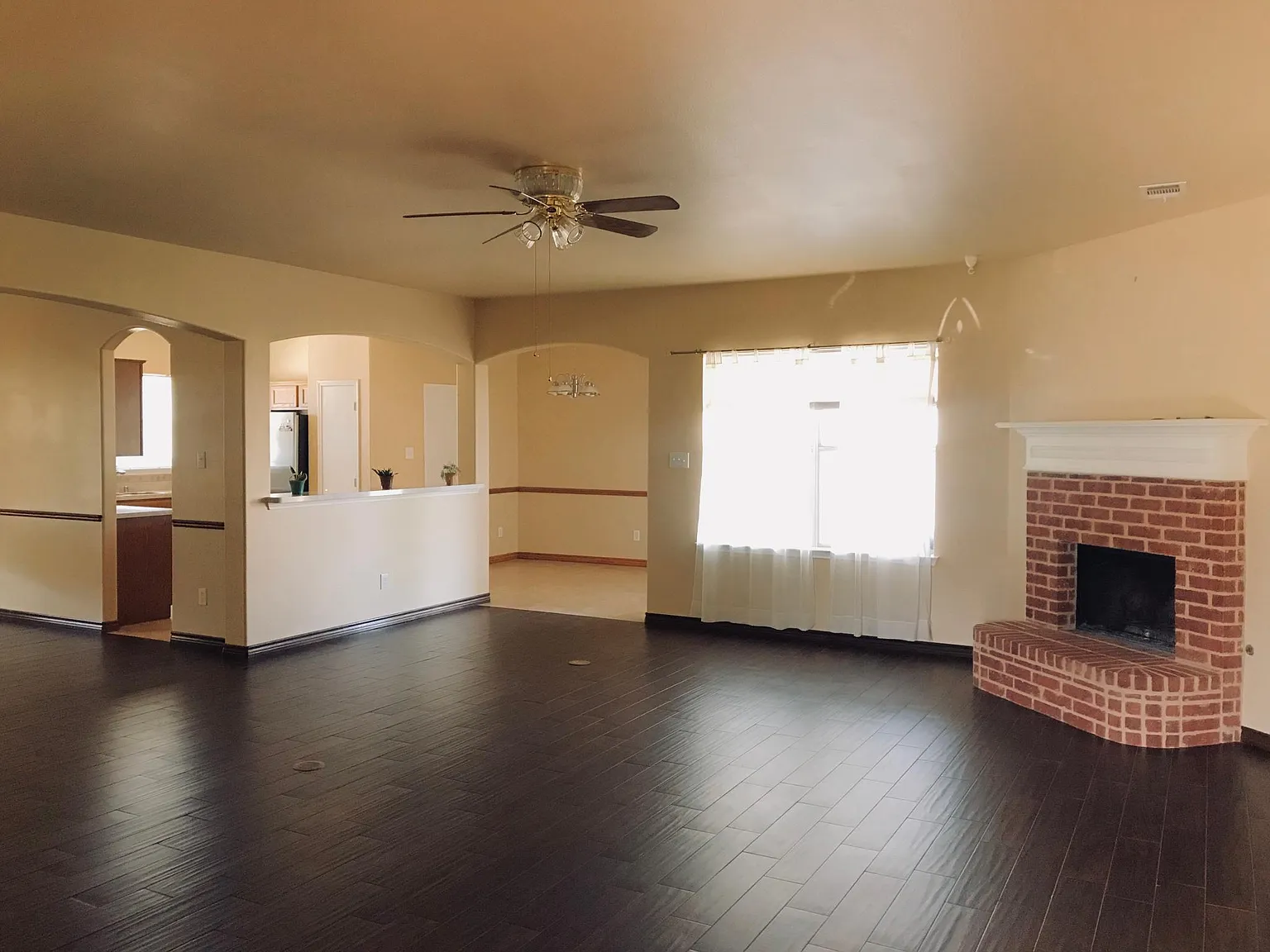 2225 Timber Creek Dr — Photo 3