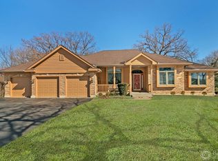 10916 Hickory Nut Way, Richmond, IL 60071