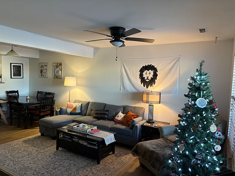 14 Raleigh Dr #1512 — Photo 1
