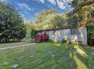 7537 Maple St, Concrete, WA 98237