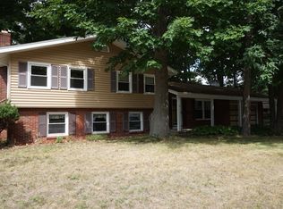 134 Heritage Cir, Rochester, NY 14615