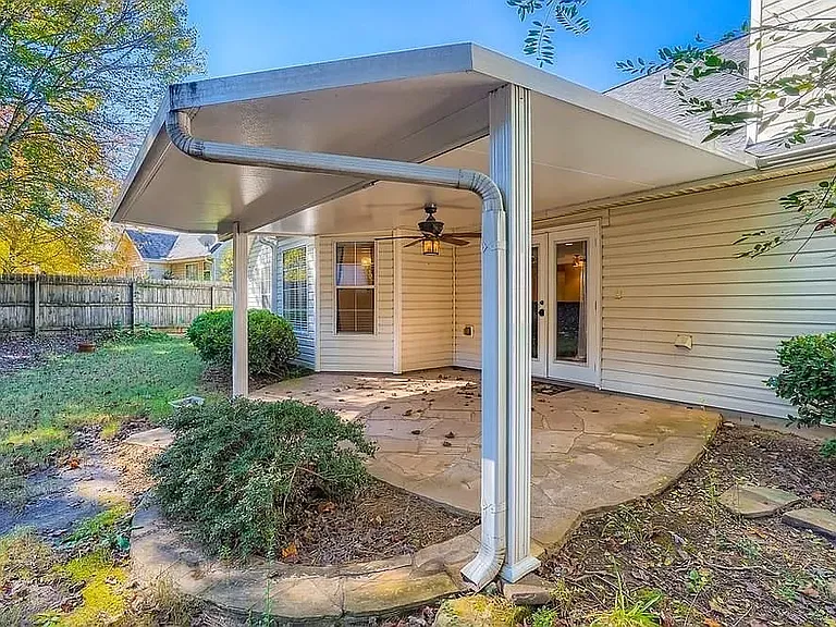 4019 Duncan Ives Dr — Photo 12
