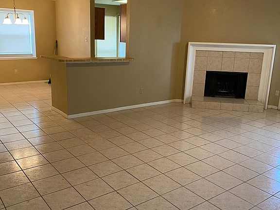 5th image of 6610 Harpers Dr