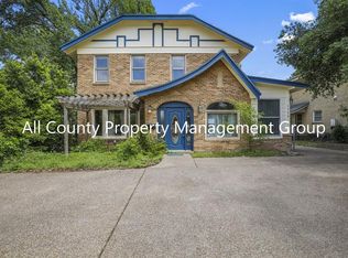 2625 S University Dr #F, Fort Worth, TX 76109