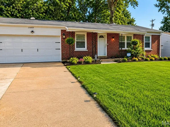 10448 Quaker Dr, Saint Louis, MO 63136