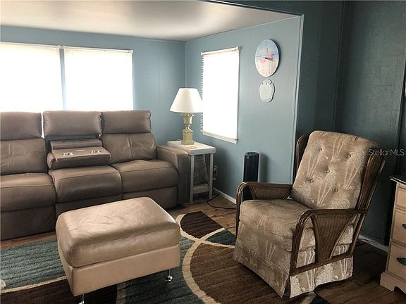 5th image of 502 Longwood Dr