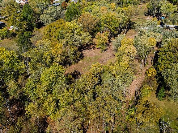 5th image of 2326 Silver Lane Dr