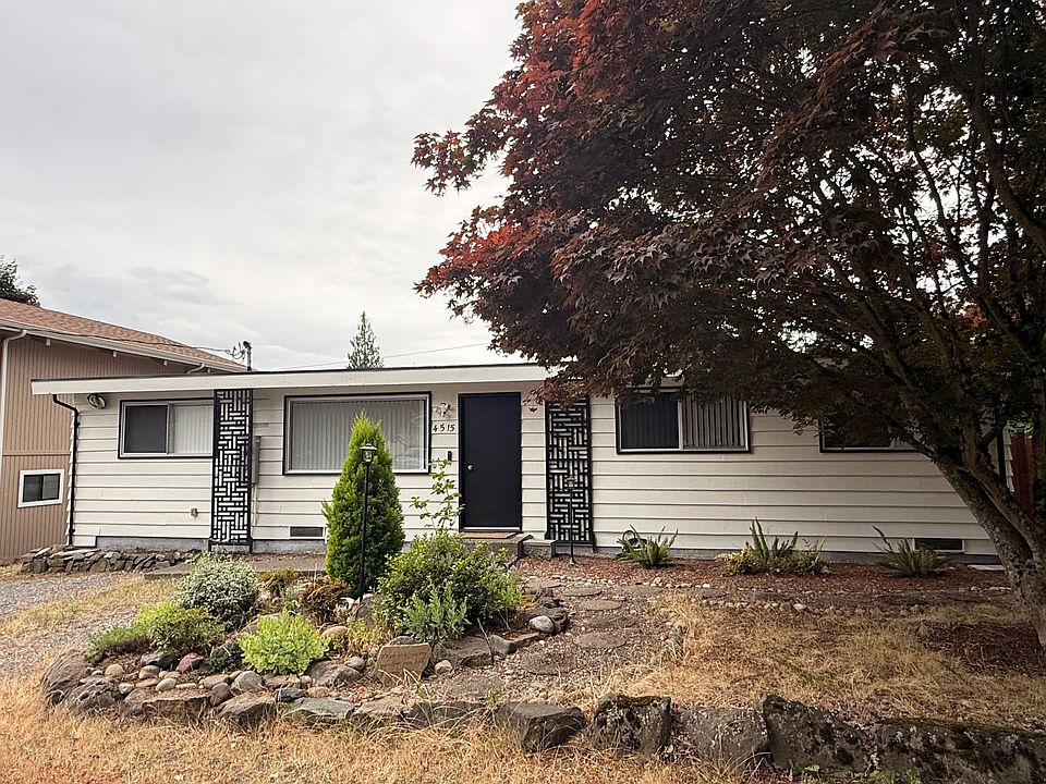 1st image of 4515 NE 17th Pl