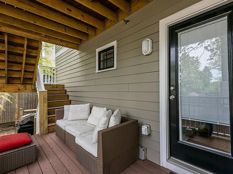 11 Sheridan St #2 — Photo 3