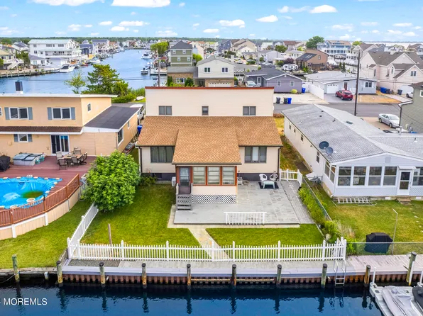 107 Valencia Drive, Brick, NJ 08723