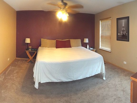 Master with walk in Closet