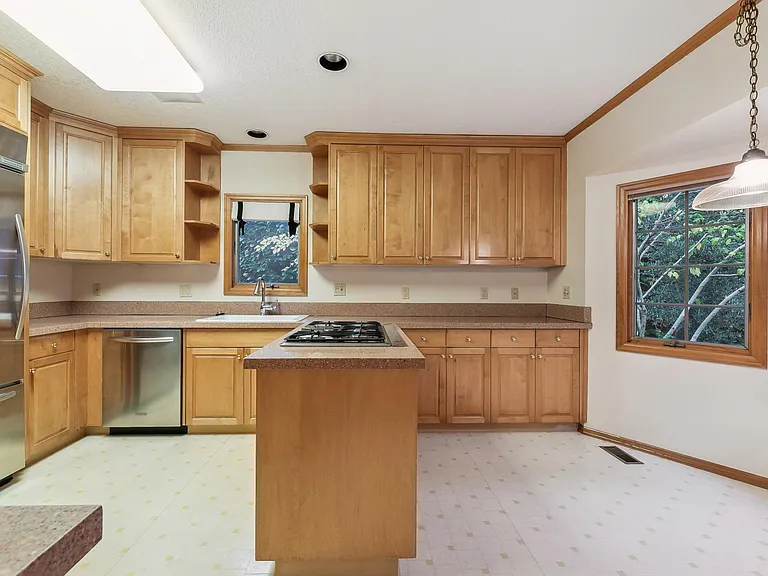 8740 SW Birchwood Rd — Photo 8