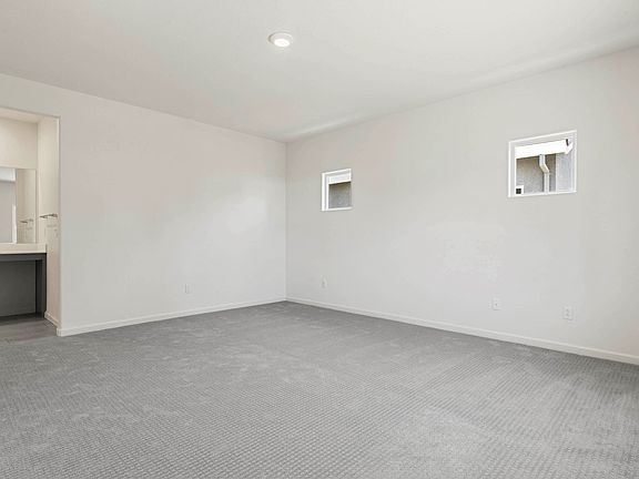 Luxurious owner s suite