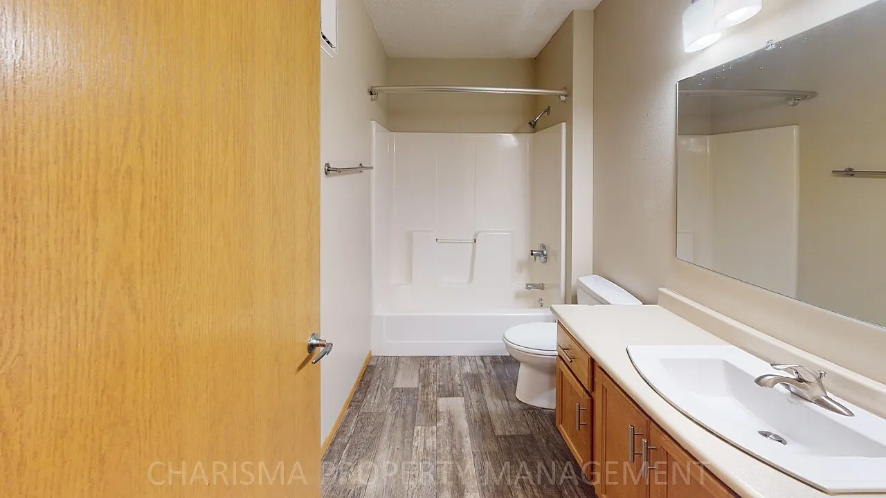 Hoppe Properties — Photo 3