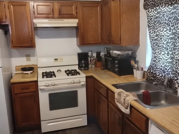 335 Chase Woods Cir, Jonesboro, GA 30236