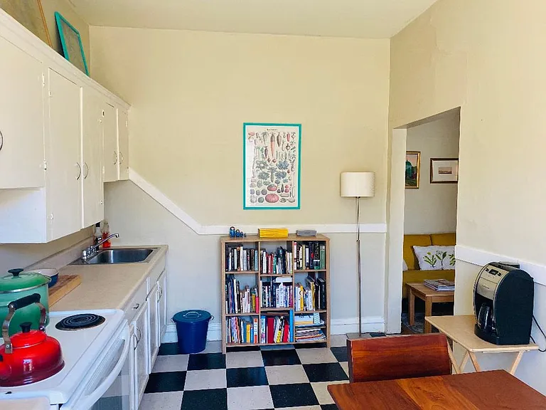 Abbey Park Apartments — Photo 11