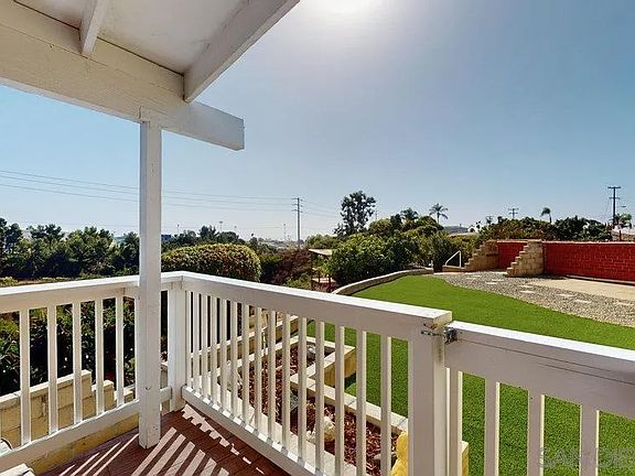4th image of 3857 Cody St