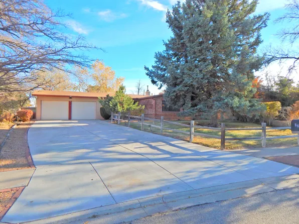 5643 Camino Canada NW, Albuquerque, NM 87114