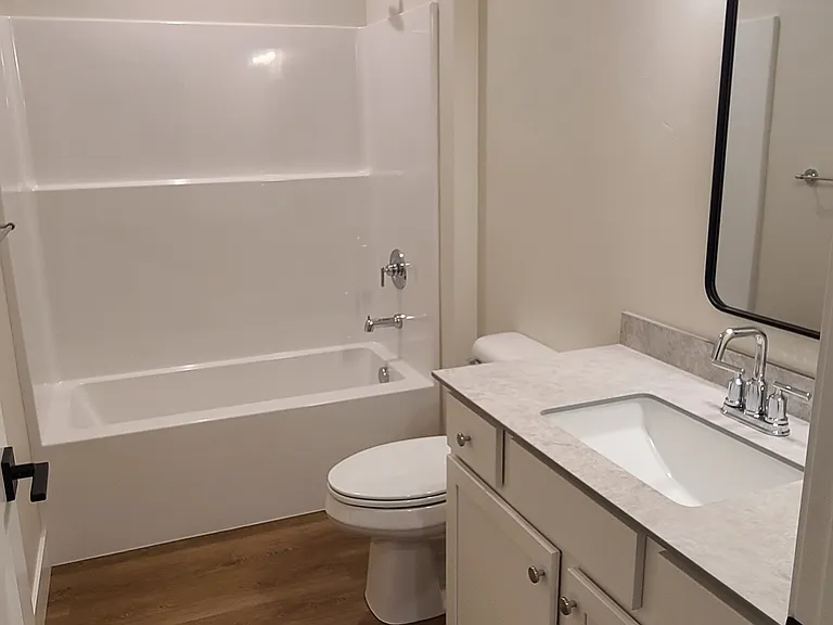810 Cooley St #102 — Photo 6