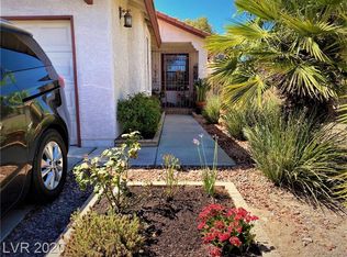 6433 Pearcrest Rd, Las Vegas, NV 89108