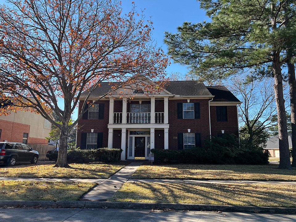 1st image of 20619 Fawnbrook Ct
