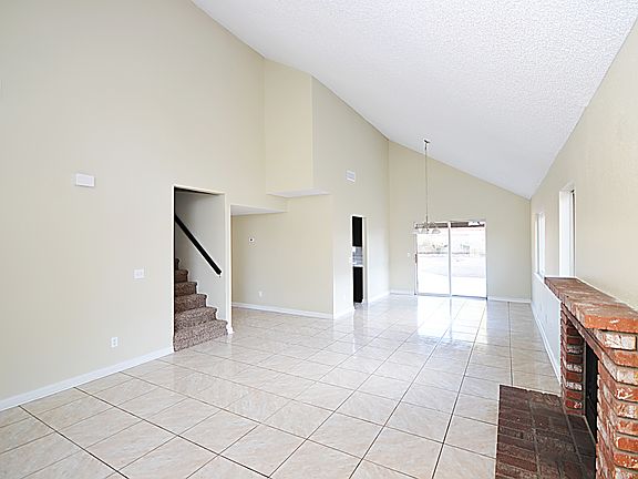 3rd image of 848 E Avenue J11