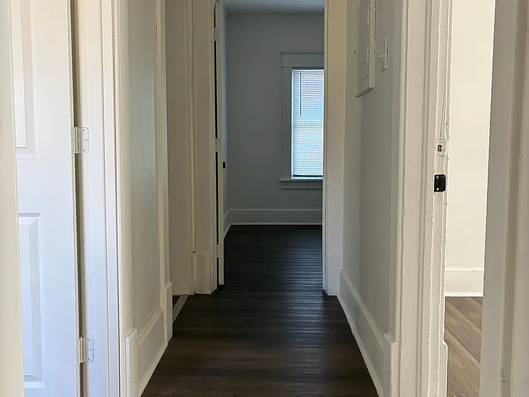 1002 W Hill St #A — Photo 3