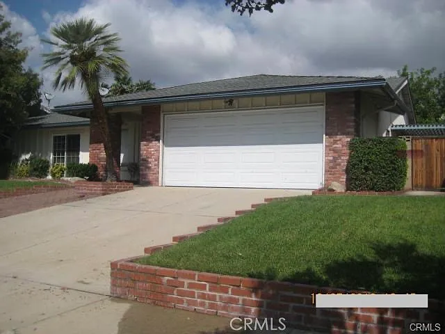 1293 Brenda Ct — Photo 6