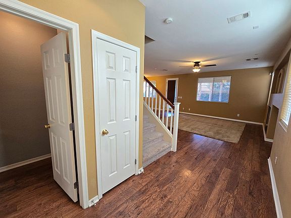 2nd image of 574 Newberry Springs Dr