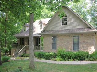 595 Walnut Ridge Ln, Scottsville, KY 42164