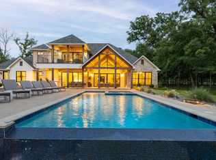 201 Sandpiper Dr, Mabank, TX 75156