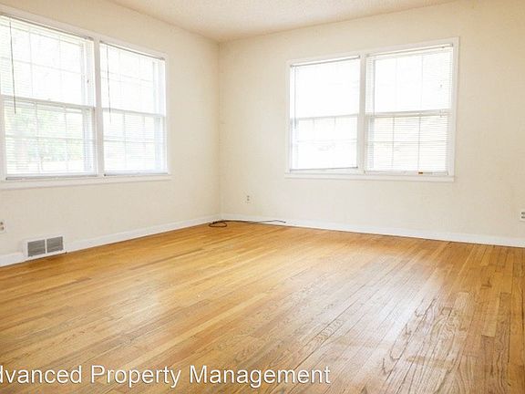 2nd image of 1200 N Manhattan Ave #A