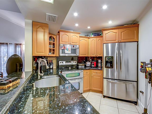 3rd image of 9725 Fontainebleau Blvd #A211
