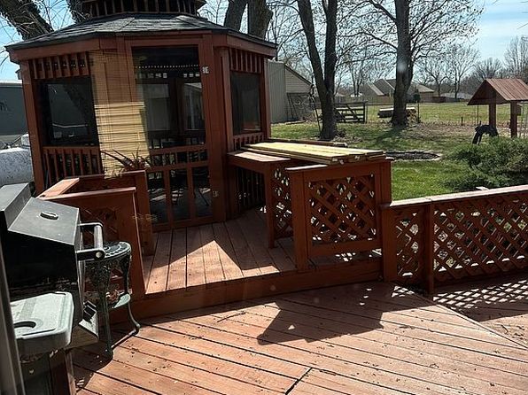 4132 W Farm Road 172