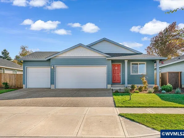 470 Cornwell St, Woodburn, OR 97071